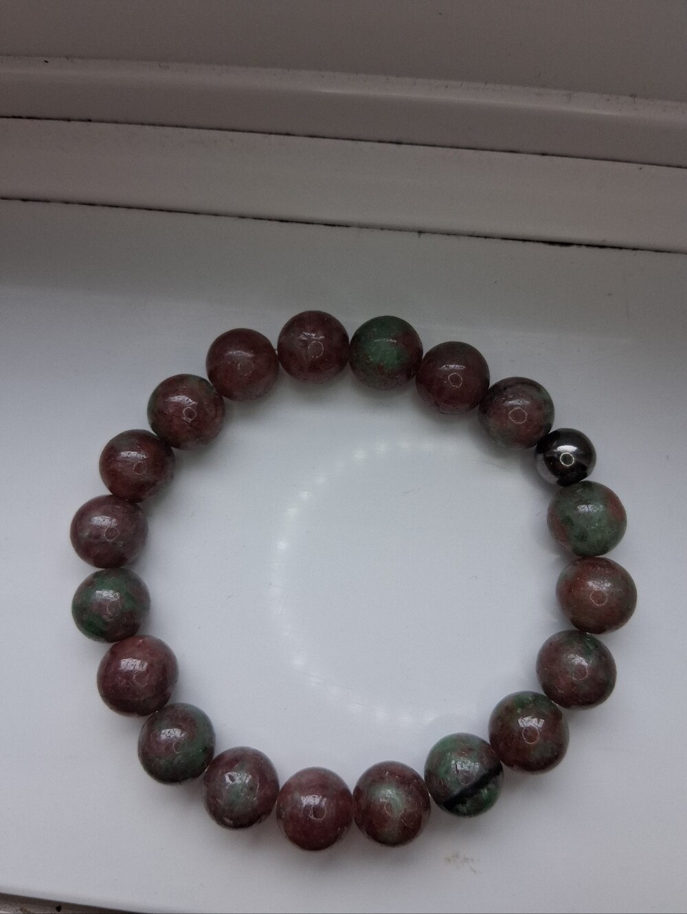 Handcrafted Green & Burgundy Beaded Stretch Bracelet
